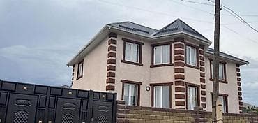 Продается двух этажный дом! Дом находится в г.Чолпон- Ата. В самом