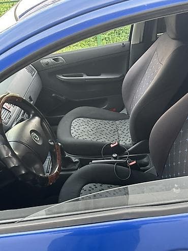 mazda mx5: Skoda Fabia: 2006 г., 1.2 л, Механика, Бензин, Хэтчбэк — 9