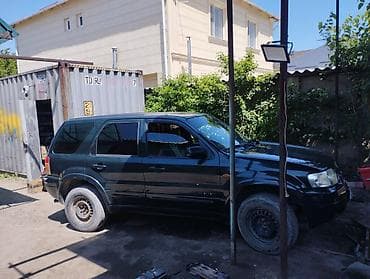 maverick: Ford Maverick: 2002 г., Механика, Бензин, Кроссовер — 1