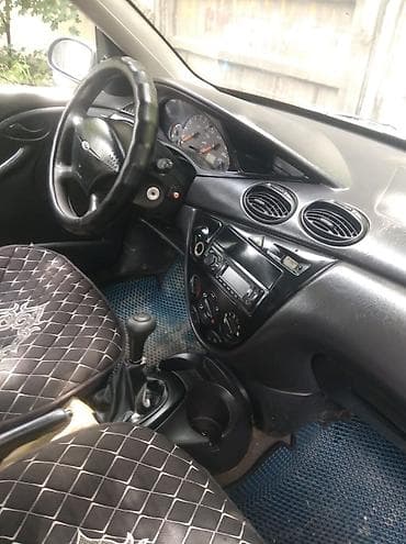 Продажа авто: Ford Focus: 2002 г., 1.8 л, Механика, Бензин, Универсал — 3