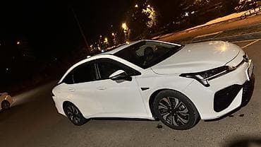 aion s 2021: Электромобиль седан GAC Aion S (белый) г. Выпуска 2021/06 месяц — 10