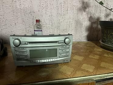 тайота ариста: Штатная магнитола Toyota/Lexus (2DIN) с CD-проигрывателем и AUX — 1