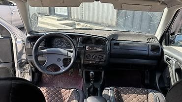 велтмейстер авто: Volkswagen Vento: 1993 г., 1.8 л, Механика, Седан — 7