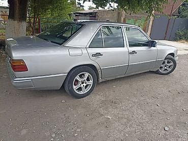 Mercedes-Benz W124: 1989 г., 2.3 л, Автомат, Седан — 3