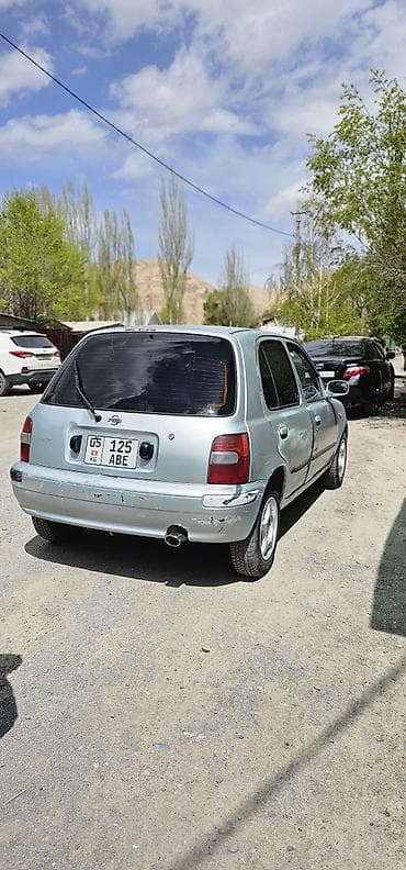 r19 bmw: Nissan March: 1999 г., 1.3 л, Автомат, Бензин, Хэтчбэк — 4