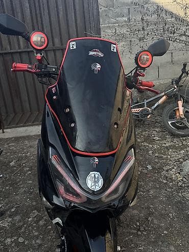 мотор на скутер: Макси-скутер 150 куб. см, Бензин, Б/у — 3