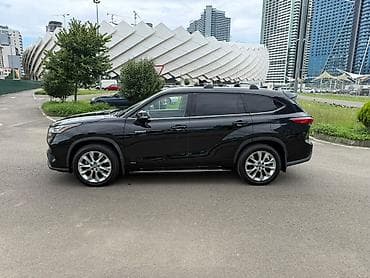салон машины: Toyota Highlander: 2020 г., 2.5 л, Автомат, Гибрид, Кроссовер — 5
