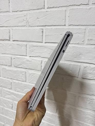 Ноутбуки Microsoft: Microsoft Surface Book (i5-6300U), 8 ГБ ОЗУ и 256 ГБ SSD — это — 7