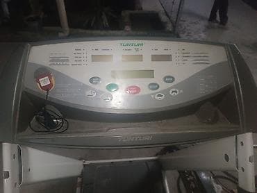 ccd диск: Беговая дорожка Tunturi (электрическая) - Панель управления с крупным — 1