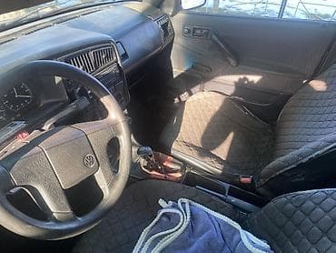 Volkswagen Passat Variant: 1993 г., Кол менен иштөөчү, Универсал — 2
