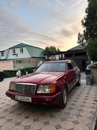 b v d: Mercedes-Benz W124: 1993 г., 2.2 л, Механика, Газ, Универсал — 4