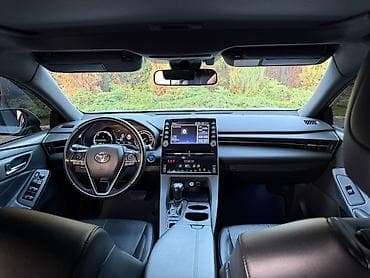 tayota karina e: Toyota Avalon: 2020 г., 2.5 л, Вариатор, Гибрид, Седан — 6