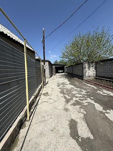 🏡🔥 Срочно продаётся дом с большим участком в районе Кызыл-Аскер! 🔥🏡 📍