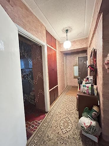 таатан квартира: 3 комнаты, 62 м², Таатан ТЦ Индивидуалка, 2 этаж, Требуется ремонт — 4