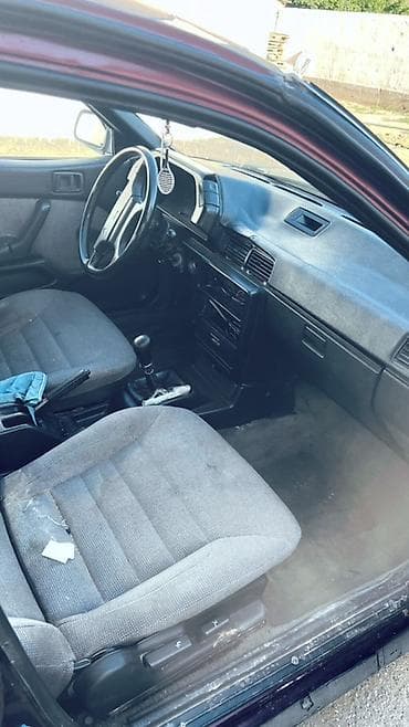 5: Mitsubishi Lancer: 1992 г., 1.5 л, Механика, Бензин, Седан — 2
