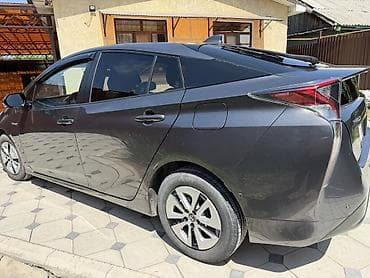 Унаа сатуу: Toyota Prius: 2019 г., 1.8 л, Автомат, Гибрид, Хетчбек — 3