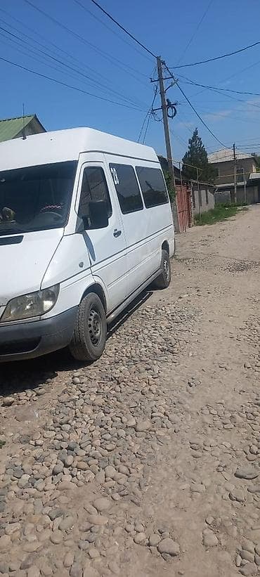 vw t4: Mercedes-Benz Sprinter (CDI), высокий кузов, пассажирская версия — 2