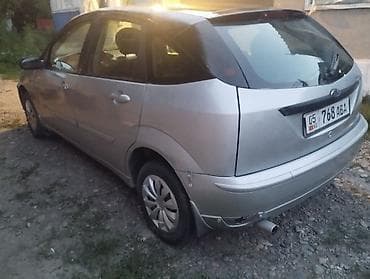 Продажа авто: Ford Focus: 2002 г., 1.6 л, Механика, Бензин, Хэтчбэк — 3