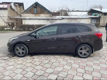 Kia Ceed: 2014 г., 1.6 л, Механика, Бензин