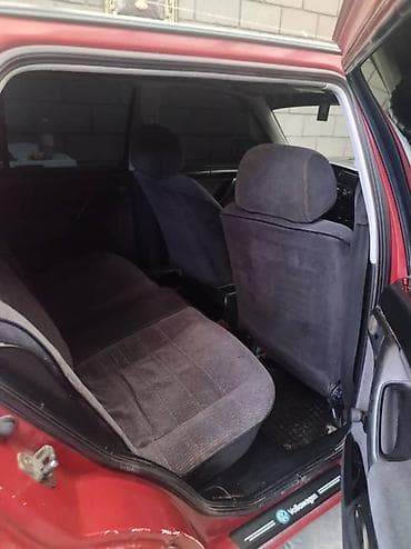Унаа сатуу: Volkswagen Vento: 1993 г., 1.8 л, Бензин, Седан — 5