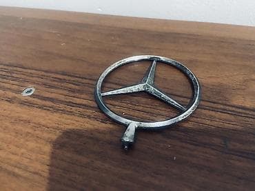 значок на капот: Эмблемы на капот (маскоты) для автомобилей: - Mercedes-Benz — 1
