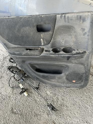 наружные накладки: Toyota Highlander короче бары 5 мин — 6