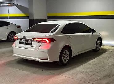 Продажа авто: Toyota Corolla: 2019 г., 1.8 л, Автомат, Гибрид, Седан — 6