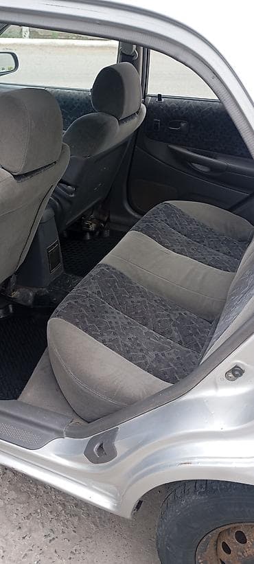 honda civic 2008: Mazda 323: 1998 г., 1.6 л, Механика, Бензин — 6