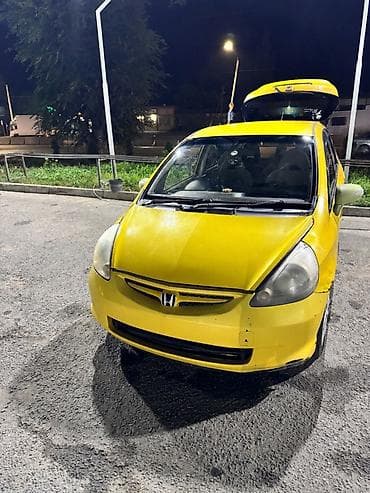 Honda Fit: 2004 г., 1.3 л, Автомат, Бензин, Хетчбек
