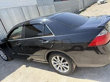 Продажа авто: Honda Accord: 2005 г., Седан — 4