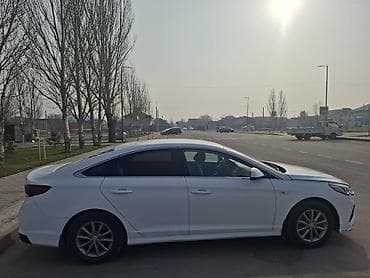 sonata: Hyundai Sonata: 2019 г., 2 л, Автомат, Газ, Седан — 4