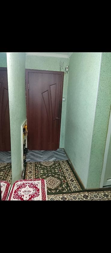 котедж на ик: 2 комнаты, 48 м², 103 серия, 2 этаж — 3