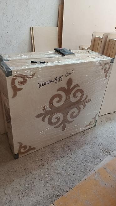 детскую кровать и письменный стол: Национальный кыргызский стол, Раскладной, Дерево — 3