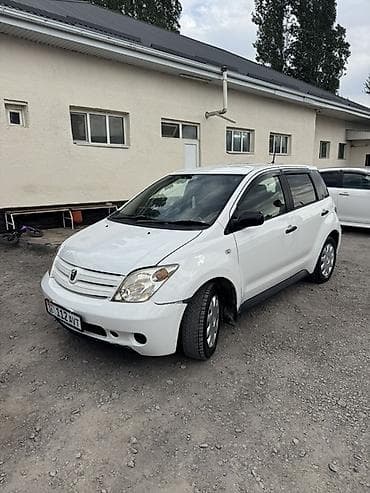 fort pikap: Toyota Ist: 2003 г., 1.3 л, Автомат, Бензин, Хэтчбэк — 4
