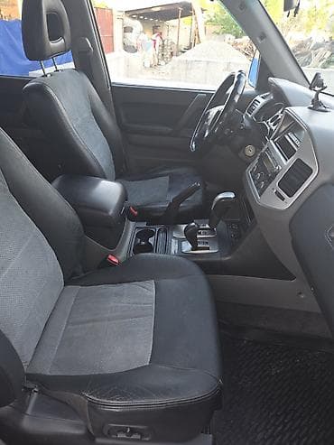 mers 212: Mitsubishi Pajero: 2005 г., 3.2 л, Типтроник, Дизель, Внедорожник — 3