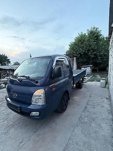 тайота ипсум 1: Легкий грузовик, Hyundai, Стандарт, До 1 т, Б/у — 2