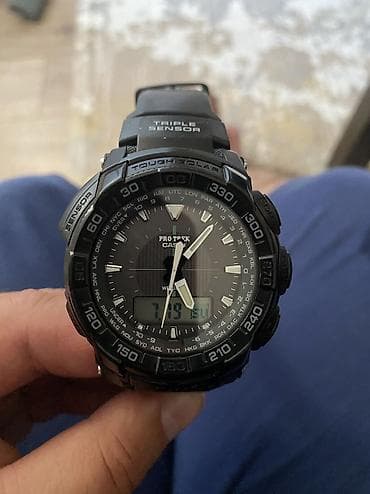 Аксессуарлар: Спорттук сааттар саат, Casio (G-Shock), Альтиметр, Суу өткөрбөөчү, Асыл нуска, Эркектердики, Колдонулган — 7