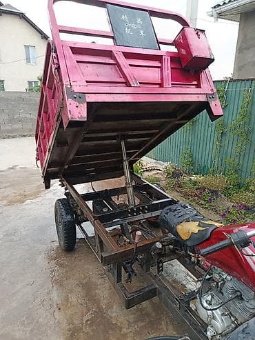 Грузовой трицикл с самосвальным кузовом - Конфигурация: переднее — 3