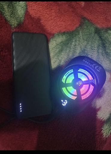 Игровой кулер-охладитель для смартфона с подсветкой RGB - Компактный