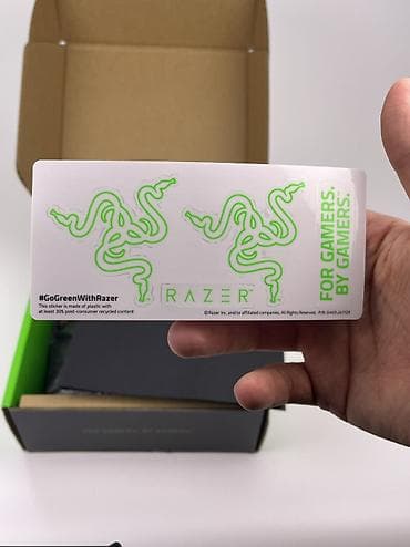 usb: Razer Seiren V3 Mini — ультракомпактный USB‑микрофон для стриминга — 8