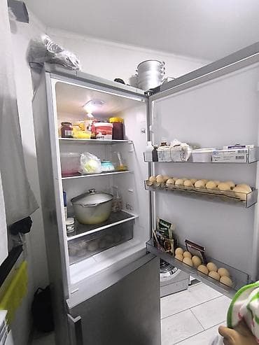 самолёт с пультом: Холодильник двухкамерный с нижней морозильной камерой - Тип: отдельно — 2