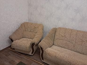 диван кафе: Прямой диван, Б/у — 1