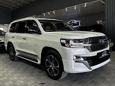 Toyota Land Cruiser: 2021 г., Внедорожник