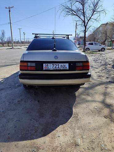 салквн тор: Volkswagen Passat: 1988 г., 1.8 л, Ручные, Газ, Седан — 8