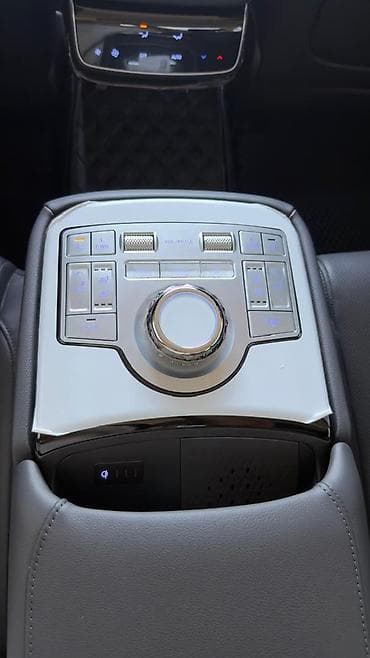 genesis g90 цена: Hyundai Genesis: 2025 г., 2.5 л, Автомат, Бензин, Седан — 8