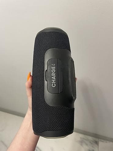 jbl quantum 100: Продам блютуз колонку JBL Charge 4 оригинал, приобреталась в сетевом — 2