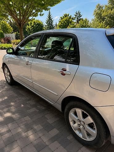 corolla: Toyota Corolla: 2003 г., 1.5 л, Автомат, Газ, Хэтчбэк — 1