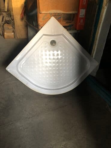 Унитазы и комплектующие: Угловой поддон для душа - Форма: четверть круга (угловой) - Цвет — 1