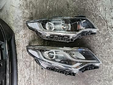 подсветки для авто: Комплект передних фар Hyundai — 2