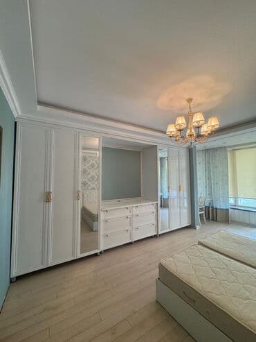 одна комнатный дом: 5 и более комнат, 219 м², Элитка, 4 этаж, Евроремонт — 6